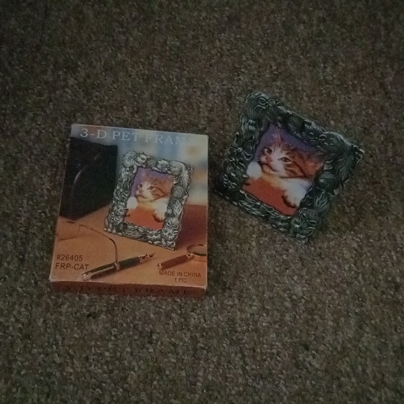 Pet frame - Picture 2 of 6